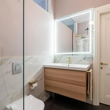 Luxury Marvellous Flat In The Heart Of